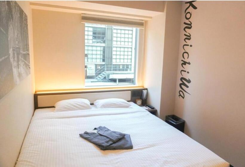 스탠다드 룸 퀸사이즈 침대, Travelodge Kyoto Shijokawaramachi