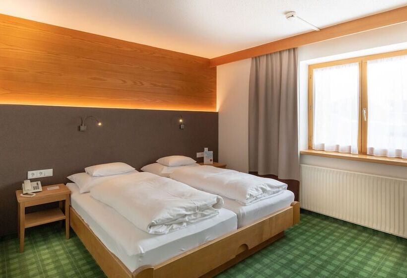 Quarto Estandar, Walserberg