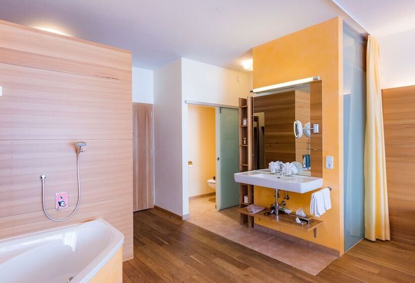 Family Suite, Walserberg