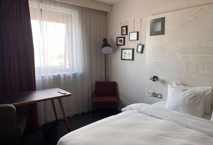 Номер Стандарт, B&b Hotel Derby