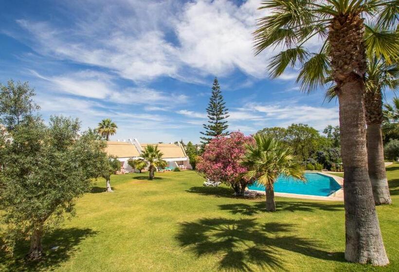 Вилла Deluxe 2 Спальни, Capitalmoura Mouragolf Village