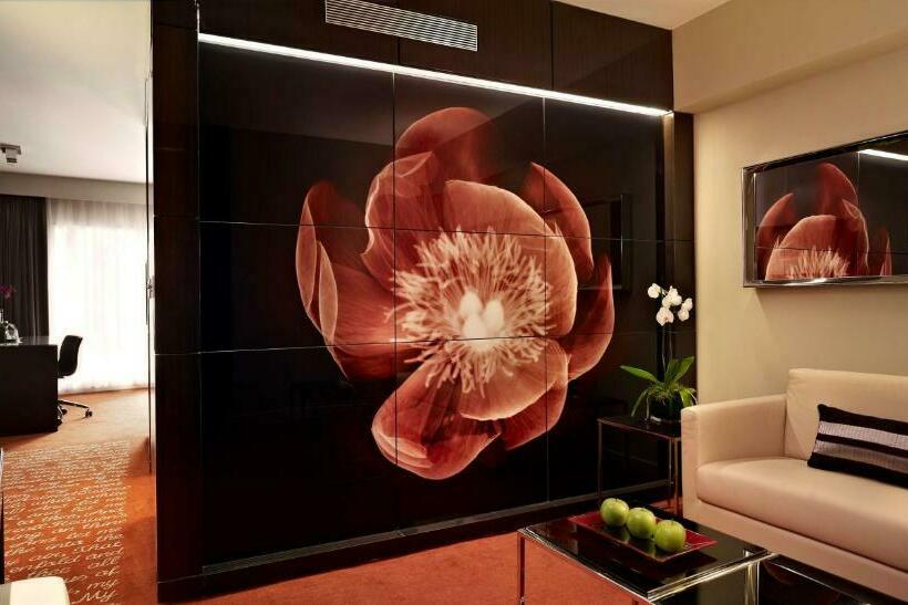 Студия Стандарт, Park Plaza London Westminster Bridge