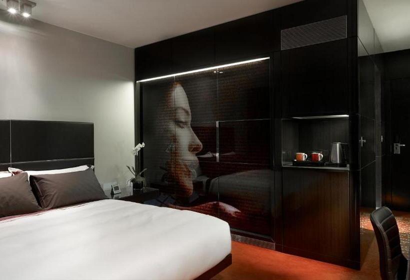Номер Superior, Park Plaza London Westminster Bridge