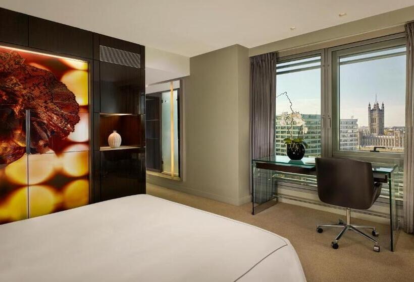 Family Suite, Park Plaza London Westminster Bridge