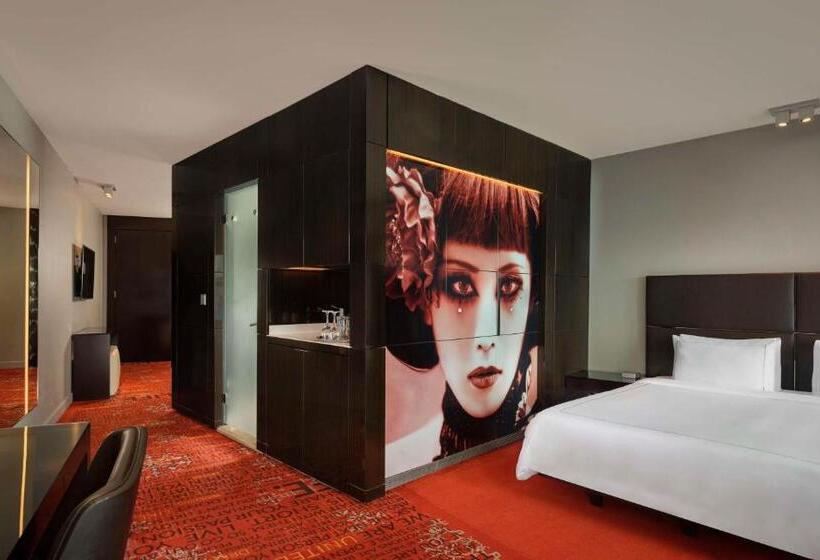 Студио Стандарт с Видом, Park Plaza London Westminster Bridge