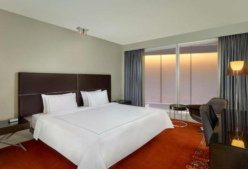 2 Bedroom Suite with Terrace, Park Plaza London Westminster Bridge