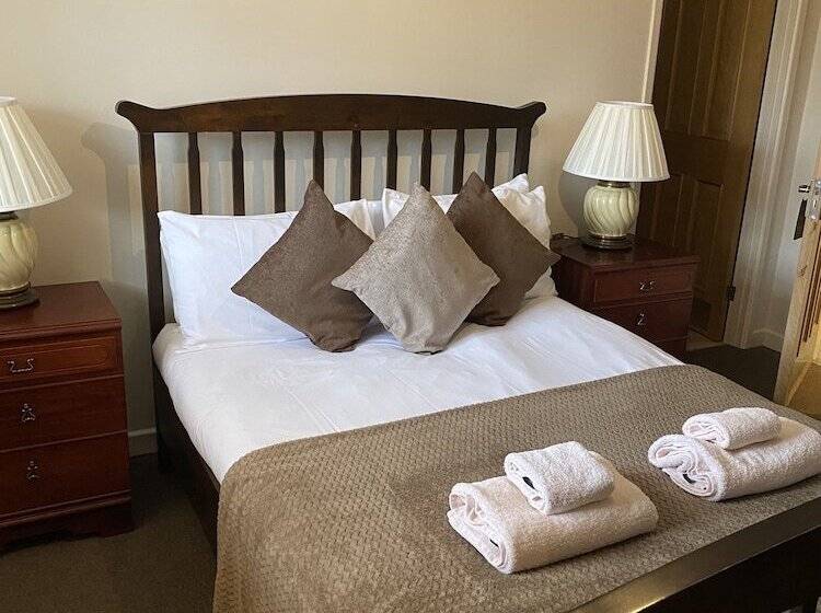 اتاق استاندارد, The George At Nunney