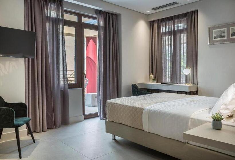 エクゼクティブスイート, Royalty Hotel Athens