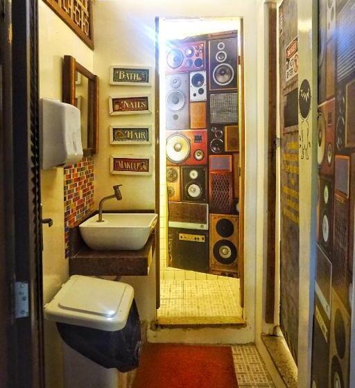 سرير فى غرفة مشتركه, Biergarten Hostel