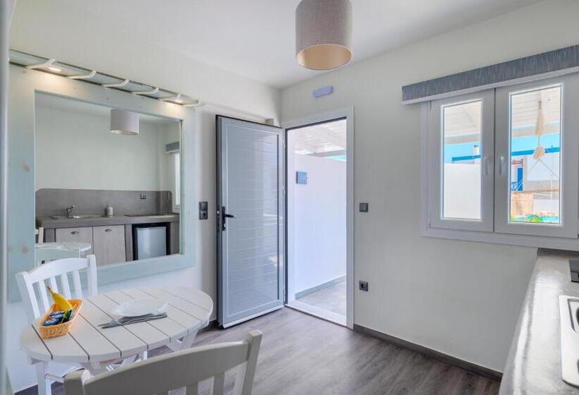 Номер Deluxe Вид на Сад, Aegean Paradiso Vacation Club   Adults Only
