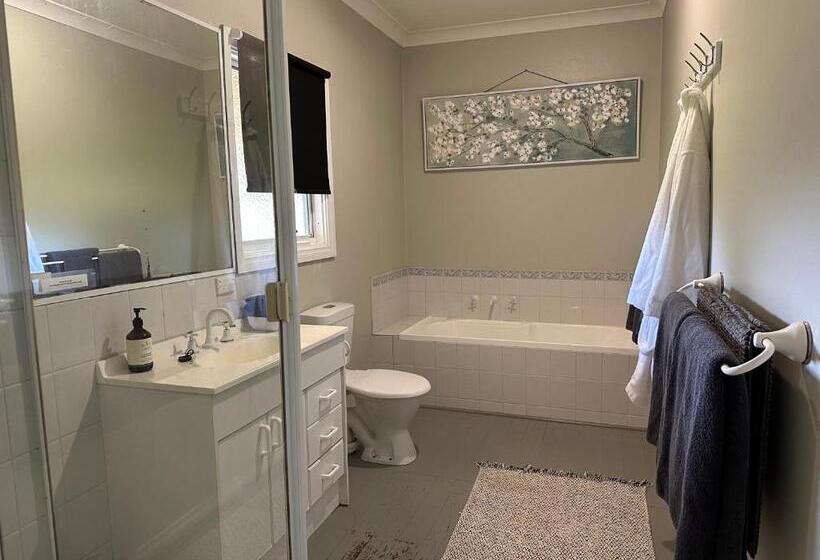 침실 2개 주택, Bush Retreat Farm Stay 2 Br Guest Suite