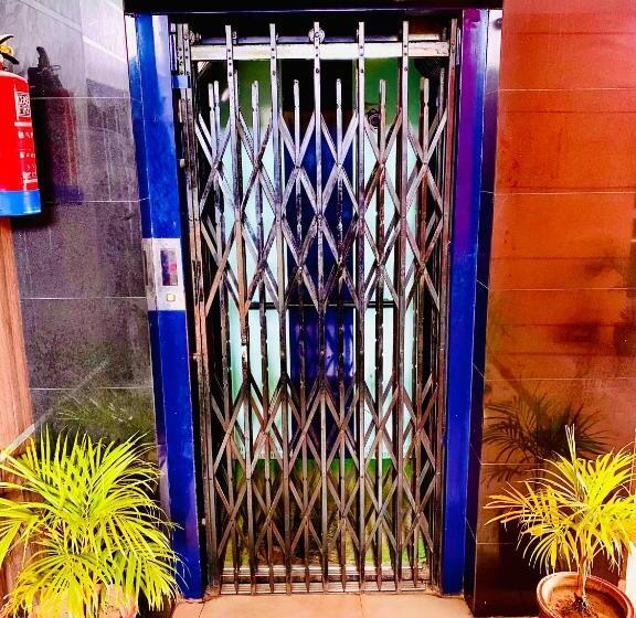 اتاق استاندارد, Goroomgo Hotel Reliance Jharkhand