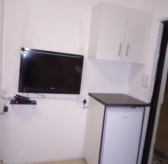 اتاق لوکس, Rayon Guesthouse