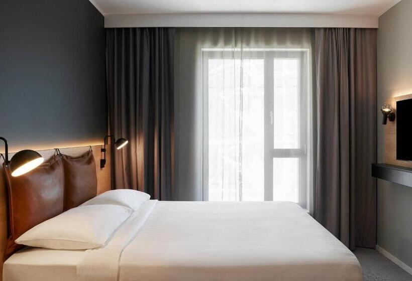 Номер Стандарт, Moxy Milton Keynes