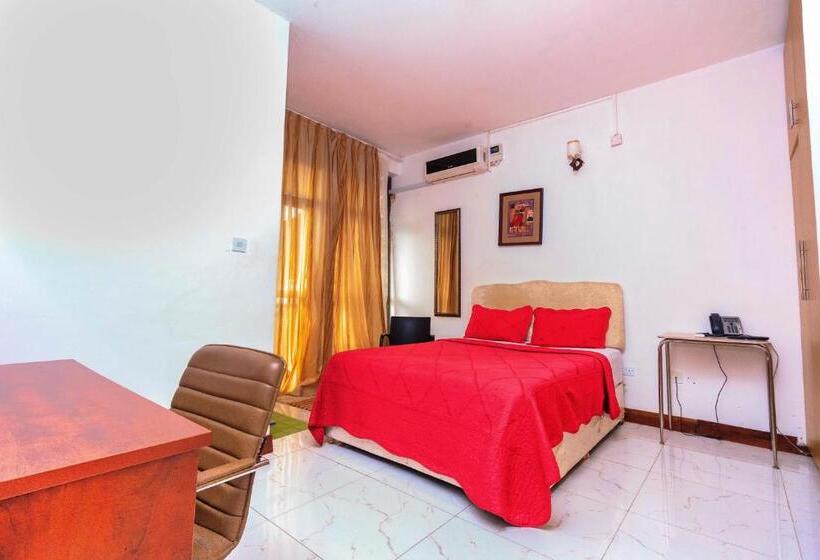 带阳台的豪华间, Frontiers Hotel & Conference Entebbe