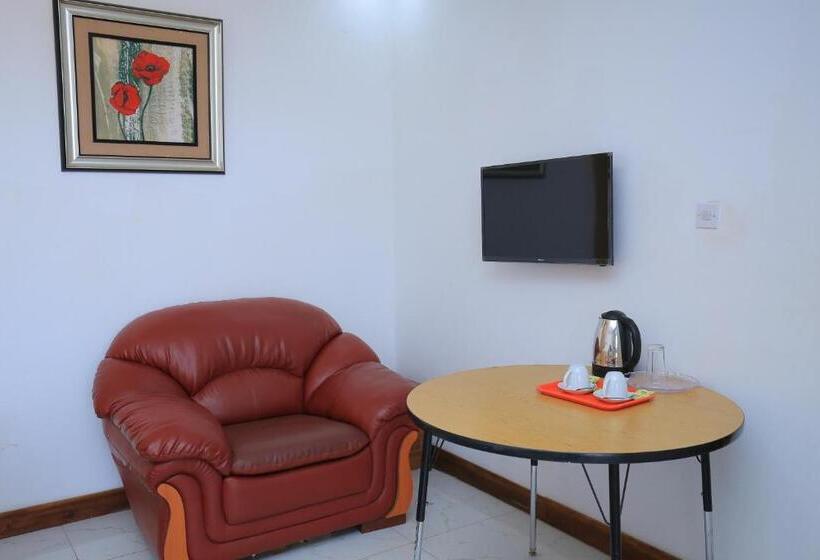 带阳台的豪华间, Frontiers Hotel & Conference Entebbe