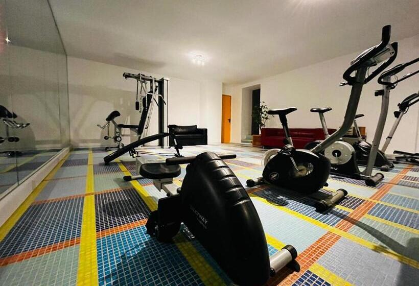 استودیوی استاندارد, Guesthouse University By Lr   Self Check In