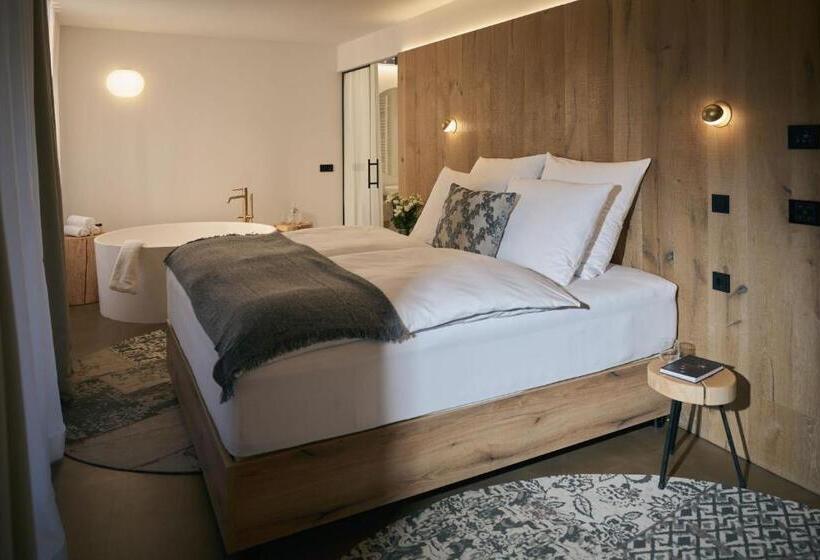 Deluxe Room Mountain View, Triangel Boutique
