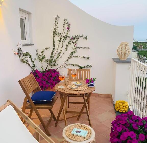 سوئیت با تخت بزرگ, Villa Fortuna