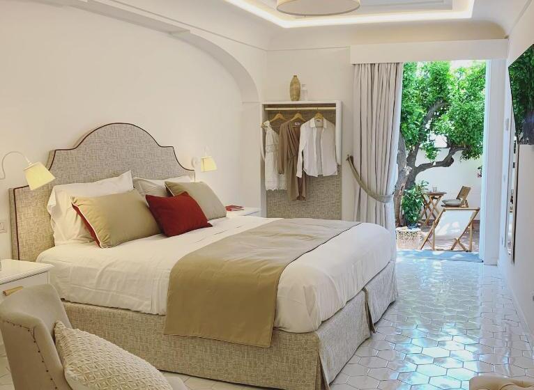 سوئیت با وان آب گرم, Villa Fortuna
