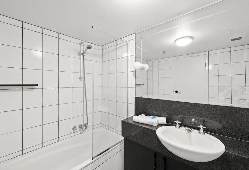 Апартаменты Superior 2 Спальни, Gemini Court Holiday Apartments
