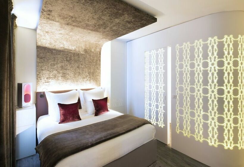 Habitación Deluxe, Gabriel Paris