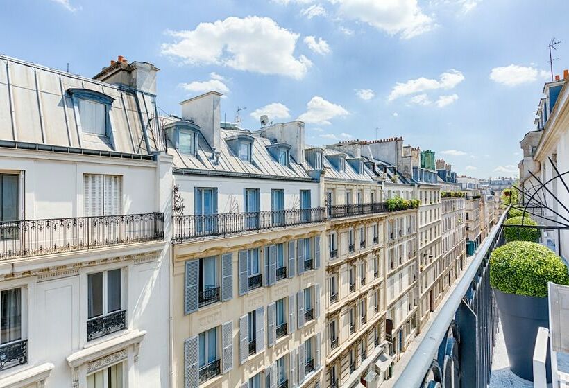 Habitación Superior, Gabriel Paris