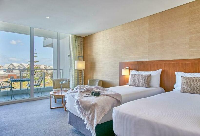 디럭스 룸 킹사이즈 침대, The Sebel Mandurah