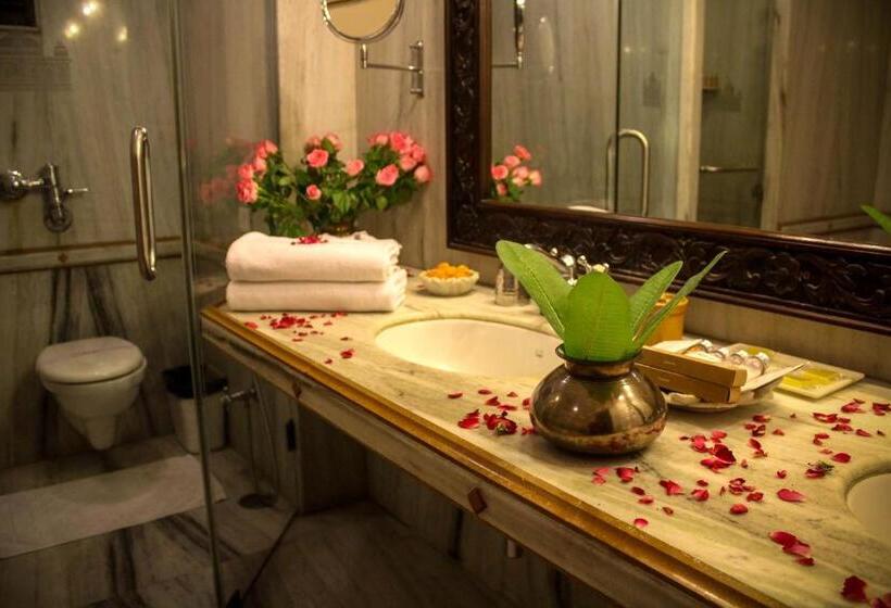 高级客房, Udai Kothi