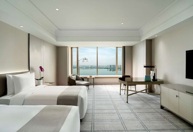 اتاق لوکس با چشم‌انداز دریاچه, Kempinski Hotel Suzhou
