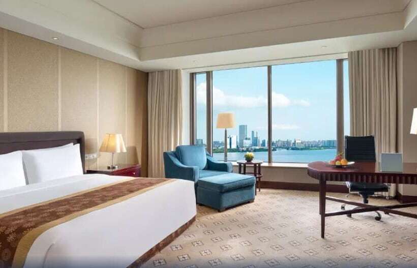 اتاق لوکس با چشم‌انداز دریاچه, Kempinski Hotel Suzhou