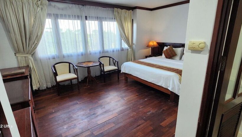 ویلای لوکس 1 خوابه, Eg Paradise Angkor Villa