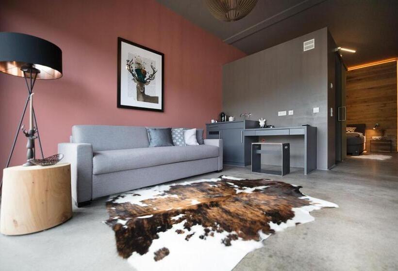 주니어 스위트, Boutique Hotel Chalet Weinberg