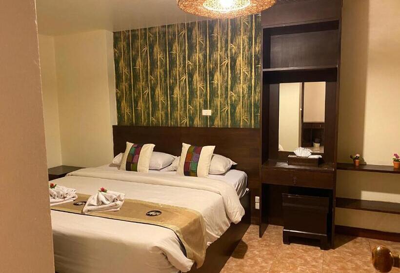 اتاق لوکس, Noble Place Chiangmai