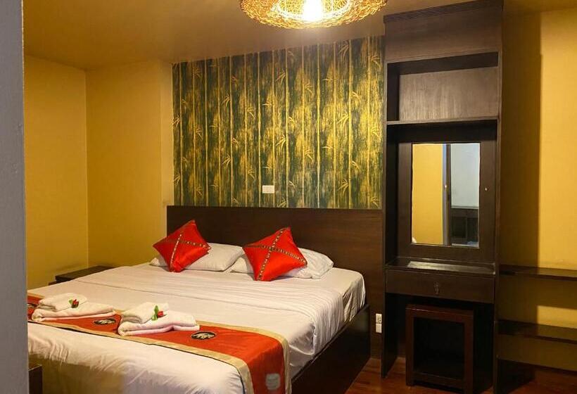 اتاق لوکس, Noble Place Chiangmai