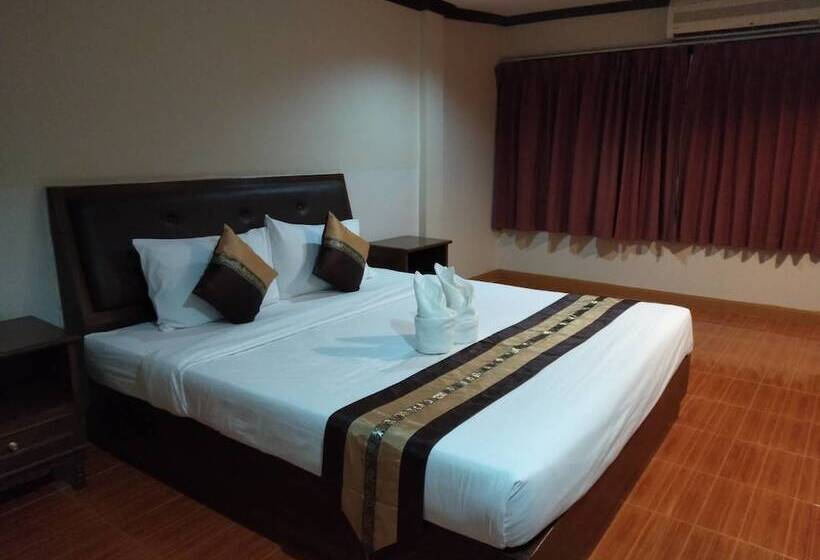 Номер Deluxe, Starbright Court   Hostel