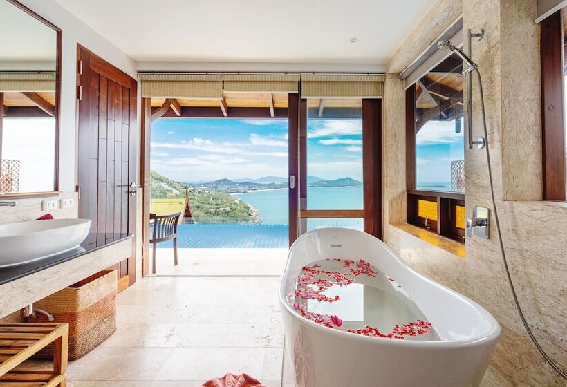 Вилла 3 Спальни с Бассейном, Sandalwood Luxury Villa Resort