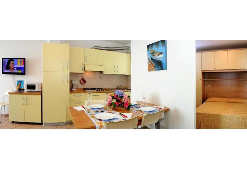 آپارتمان 1 خوابه با چشم‌انداز دریا, Residence Corallo