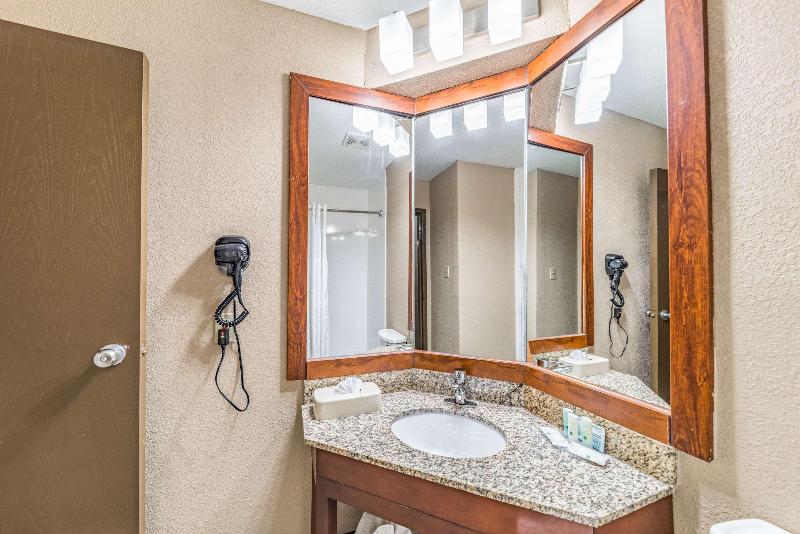 Стандартный Номер Кровать Кинг, Quality Inn West Plano  Dallas