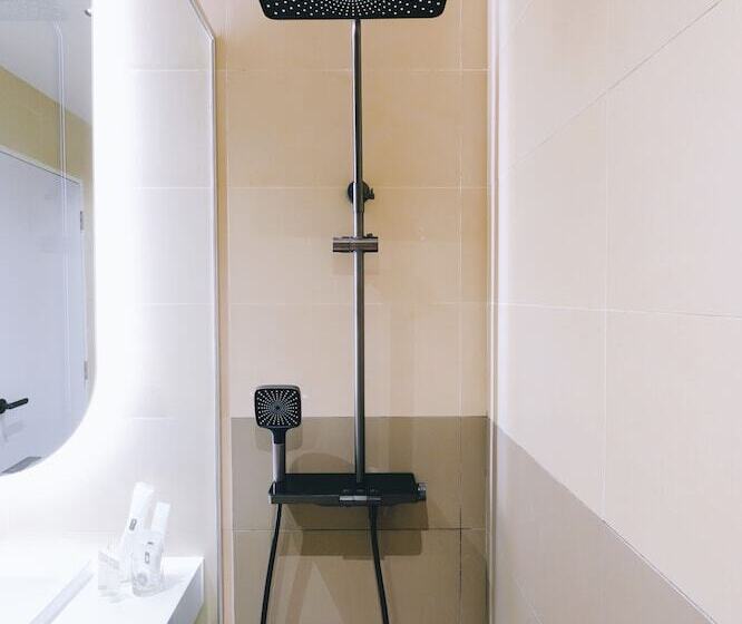 Deluxe Room, Rest Bugis
