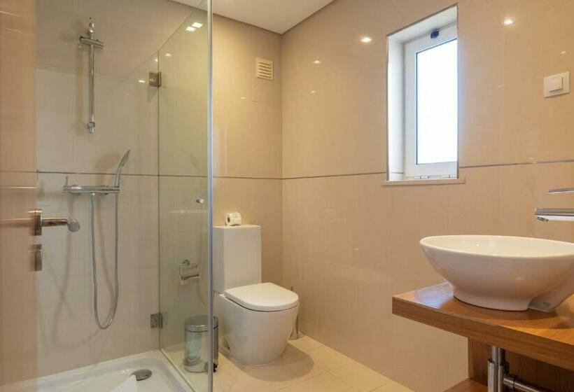 Вилла 3 Спальни с Бассейном, Vale Da Lapa Village Resort