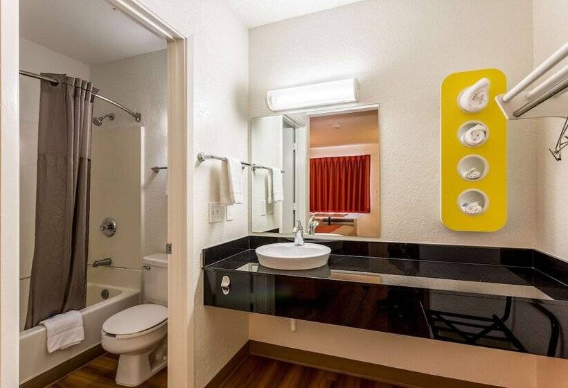 اتاق لوکس, Motel 6 Albuquerque, Nm  South  Airport