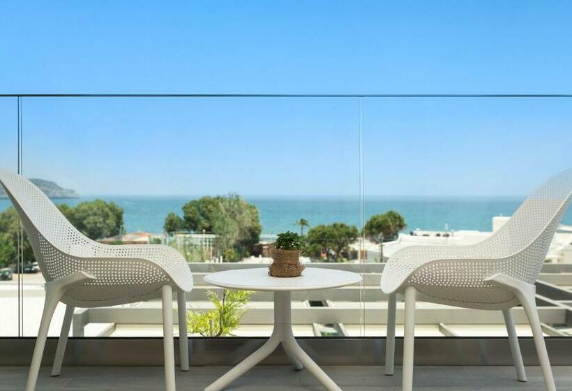 Номер Deluxe Вид на Море, Atlantica Amalthia Beach Hotel   Adults Only