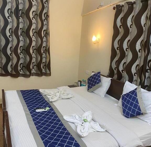 اتاق استاندارد با بالکن, Baga Villa