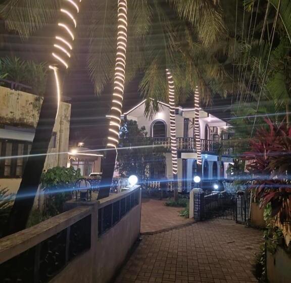 اتاق استاندارد با تخت بزرگ, Baga Villa