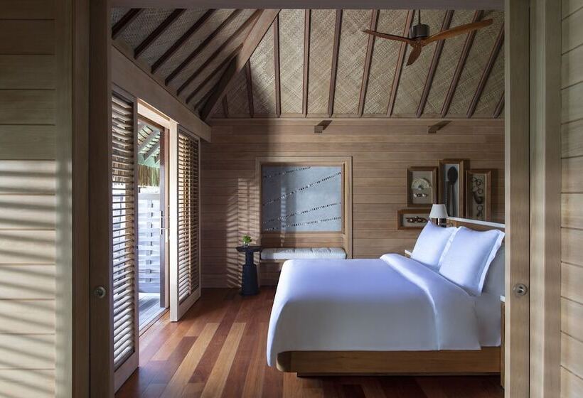 سوییت سوپریور, Four Seasons Resort Bora Bora