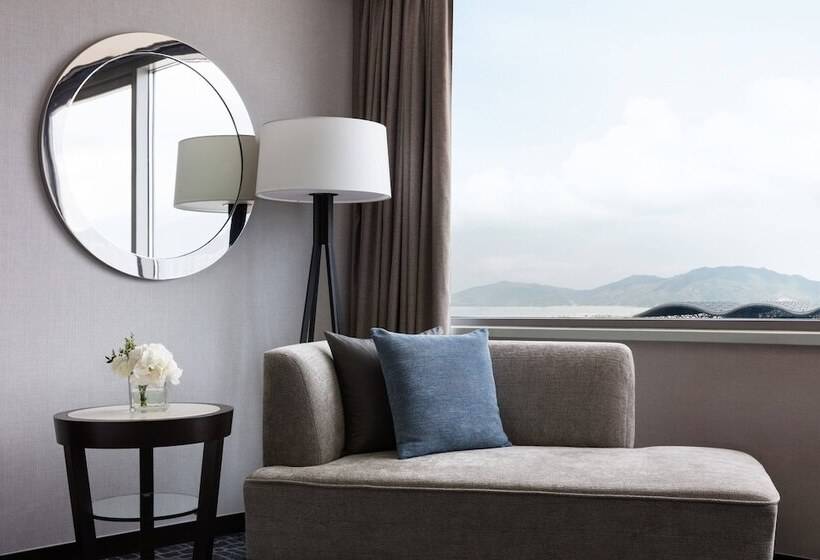 اتاق اجرایی, Hong Kong Skycity Marriott