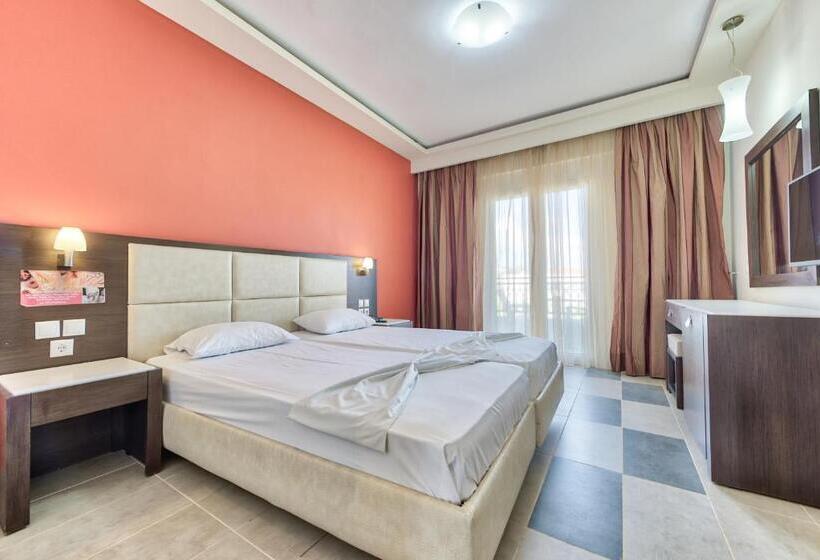 Номер Стандарт, Majestic Hotel & Spa