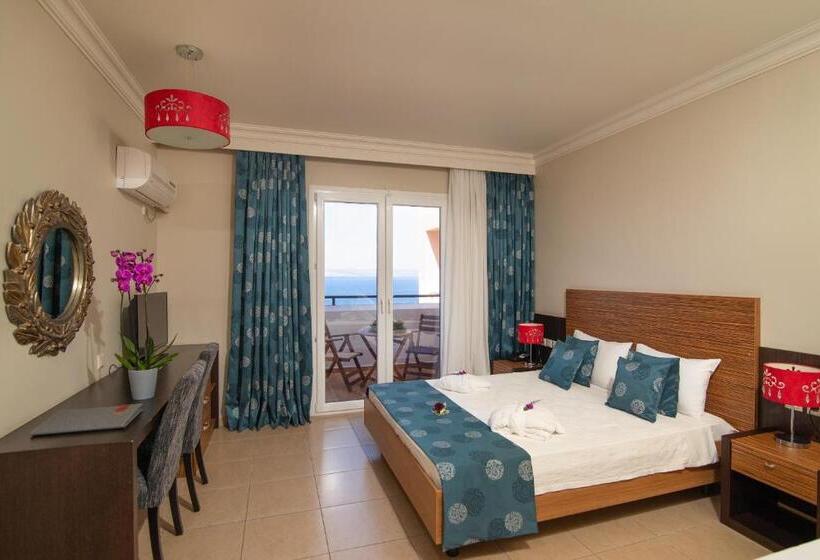 اتاق سوپریور با چشم‌انداز دریا, Sunrise Resort