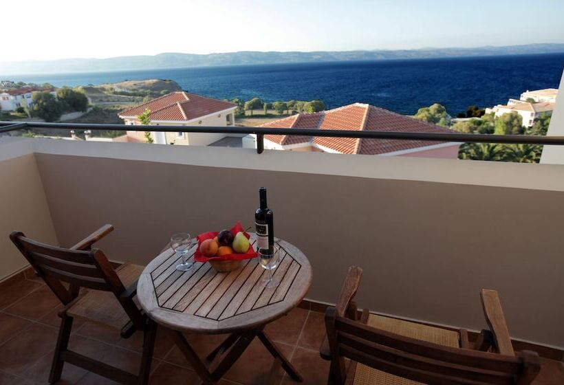 اتاق سوپریور با چشم‌انداز دریا, Sunrise Resort
